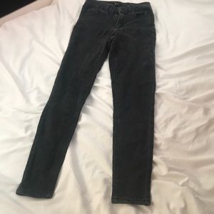 Black skinny jeans